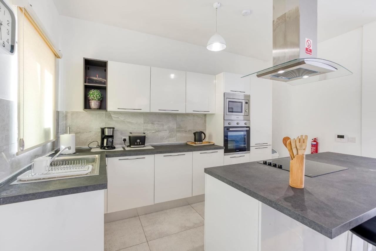Gzira Penthouse - Hosted By Sweetstay Buitenkant foto